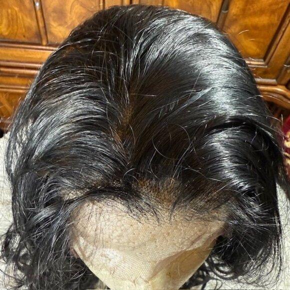 Vanessa Express Top 26" Tops Caliente Lace Front Color 1B Wavy Synthetic Wig - Picture 6 of 16